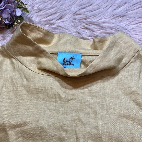 GUM TREE FARM Linen Yellow Top sz M - Picture 2 of 8
